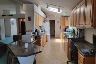 421 W Grant St, Burns, OR 97720 - Photo 8