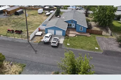 421 W Grant St, Burns, OR 97720 - Photo 36