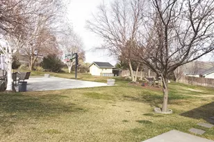 875 Lakeview Ct, Heppner, OR 97836 - Photo 4