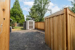 14105 SW Spinnaker Dr, Beaverton, OR 97005 - Photo 34