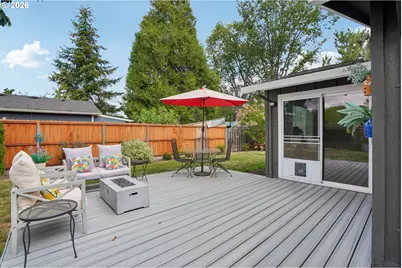 14105 SW Spinnaker Dr, Beaverton, OR 97005 - Photo 36