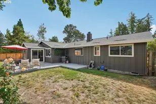 14105 SW Spinnaker Dr, Beaverton, OR 97005 - Photo 38