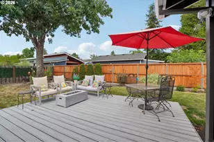 14105 SW Spinnaker Dr, Beaverton, OR 97005 - Photo 36