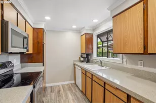14105 SW Spinnaker Dr, Beaverton, OR 97005 - Photo 20