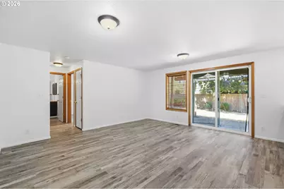 367 Lynnbrook Dr, Eugene, OR 97404 - Photo 18