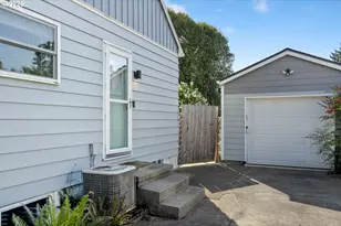 9101 N Allegheny Ave, Portland, OR 97203 - Photo 44