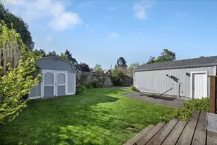 9101 N Allegheny Ave, Portland, OR 97203 - Photo 42