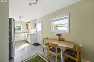9101 N Allegheny Ave, Portland, OR 97203 - Photo 12