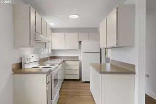 5620 NE Killingsworth St, Portland, OR 97218 - Photo 6