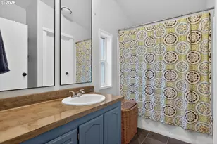 32895 NE Old Parrett Mountain Rd, Newberg, OR 97132 - Photo 16