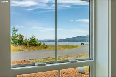 5070 Ocean Ct, Bay City, OR 97107 - Photo 28