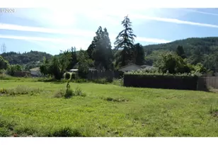0 Walnut St, Myrtle Creek, OR 97457 - Photo 1