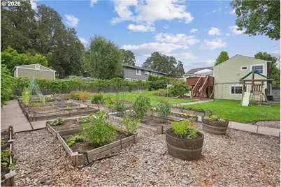 3915 SE Risley Ave, Milwaukie, OR 97267 - Photo 42