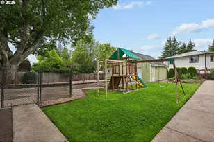 3915 SE Risley Ave, Milwaukie, OR 97267 - Photo 34