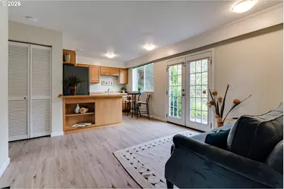2141 W 15th Ct, Eugene, OR 97402 - Photo 14