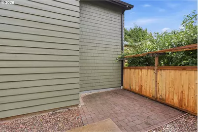 1680 Riley Ln, Eugene, OR 97402 - Photo 38