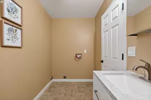 17928 Royal Ct, Lake Oswego, OR 97035 - Photo 20