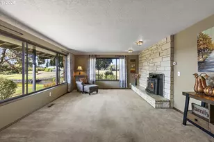 4667 St Paul Hwy NE, Saint Paul, OR 97137 - Photo 6