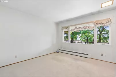 6550 N Tyler Ave, Portland, OR 97035 - Photo 20