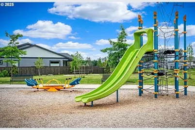 7728 SE Henley Ln, Hillsboro, OR 97123 - Photo 18