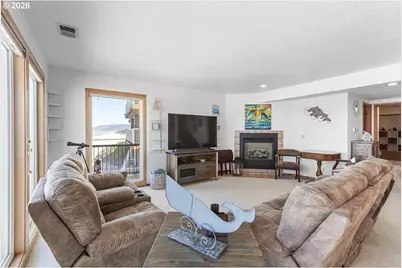 241 SW Ebb Ave, Lincoln City, OR 97367 - Photo 16
