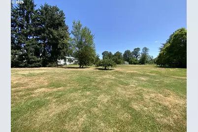 10500 NE 2nd Ave, Portland, OR 97211 - Photo 4