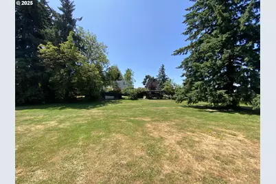 10500 NE 2nd Ave, Portland, OR 97211 - Photo 6