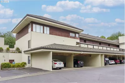 5250 S Landing Dr #310, Portland, OR 97239 - Photo 1