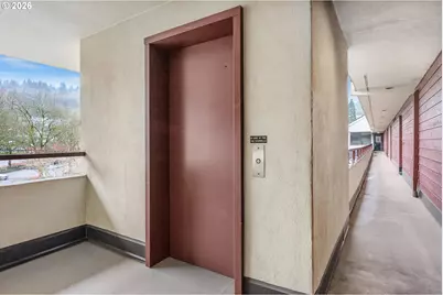 5250 S Landing Dr #310, Portland, OR 97239 - Photo 20