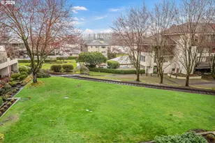 5250 S Landing Dr, Portland, OR 97239 - Photo 22