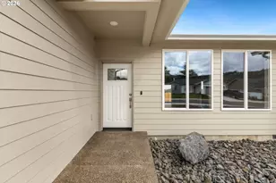 260 SE Logan St, Winston, OR 97496 - Photo 2