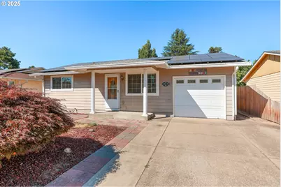 2247 Oregon Ct, Woodburn, OR 97071 - Photo 28