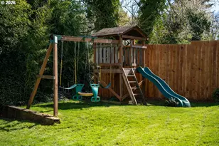 17369 Wake Robin Cir, Oregon City, OR 97045 - Photo 42