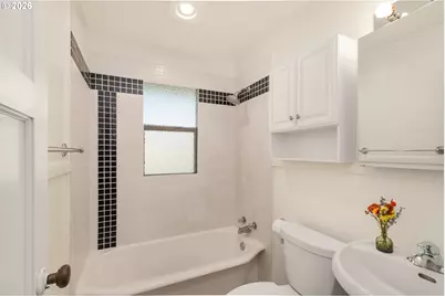 1403 Grand Blvd, Vancouver, WA 98661 - Photo 12