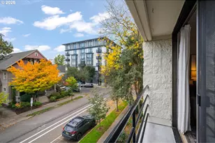 1907 NW Hoyt St, Portland, OR 97209 - Photo 14