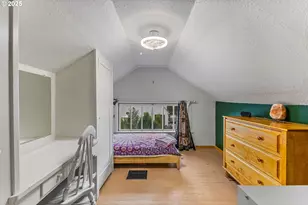 633 SE Ash St, Dallas, OR 97338 - Photo 26