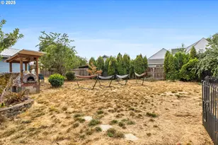 633 SE Ash St, Dallas, OR 97338 - Photo 42