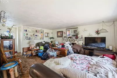 6634 A St, Springfield, OR 97478 - Photo 4