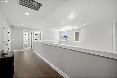 15754 SW Vanderwood Ave, Portland, OR 97224 - Photo 30