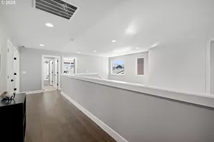 15754 SW Vanderwood Ave, Portland, OR 97224 - Photo 30