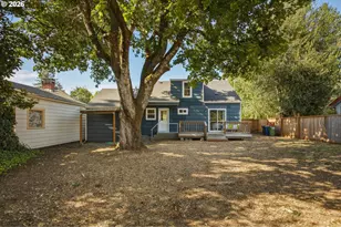150 Elkay Dr, Eugene, OR 97404 - Photo 30