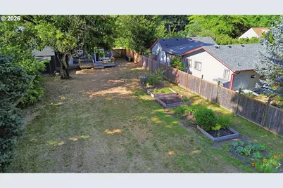 150 Elkay Dr, Eugene, OR 97404 - Photo 36