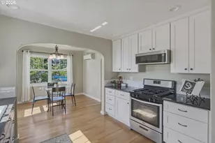 150 Elkay Dr, Eugene, OR 97404 - Photo 12