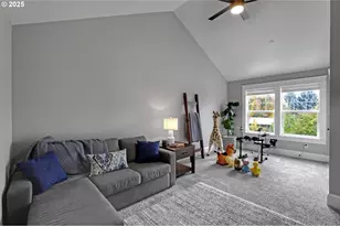 15885 SE Harold Ave, Milwaukie, OR 97267 - Photo 32