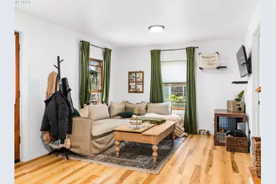 330 W Dartmouth St, Gladstone, OR 97027 - Photo 4