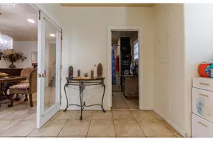 1329 Baker St, Salem, OR 97301 - Photo 10