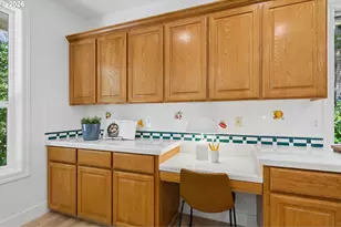 12421 SE Deerfield Pl, Happy Valley, OR 97086 - Photo 14