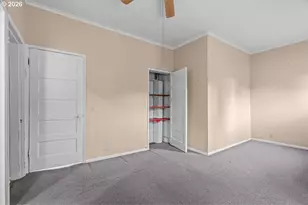 225 W Berkeley St, Gladstone, OR 97027 - Photo 8