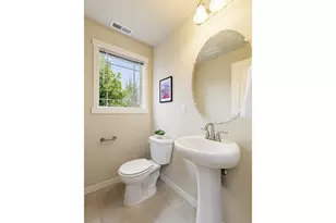 11102 SW Berlin Ave, Wilsonville, OR 97070 - Photo 16