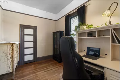 9027 N Charleston Ave, Portland, OR 97203 - Photo 6